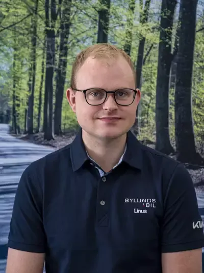 bylundsbil-karlshamn-saljare-Linus-Jonsson